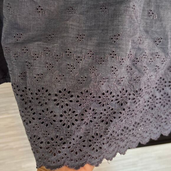 J Crew Blue chambray cotton eyelet blouse 6 - Picture 3 of 5
